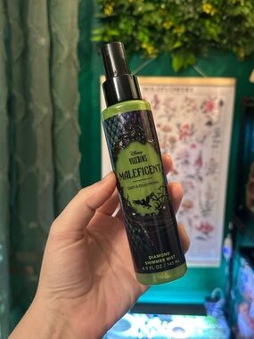 Bath & Body Works Disney Villains Maleficent Diamond Shimmer Mist